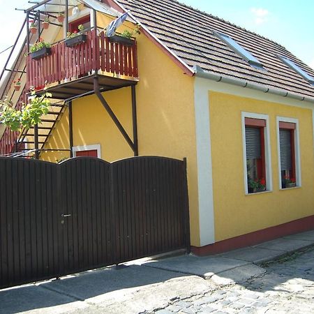 Zach Klara Utcai Apartman Visegrád Dış mekan fotoğraf