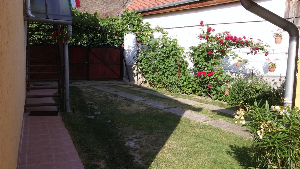 Zach Klara Utcai Apartman Visegrád Dış mekan fotoğraf